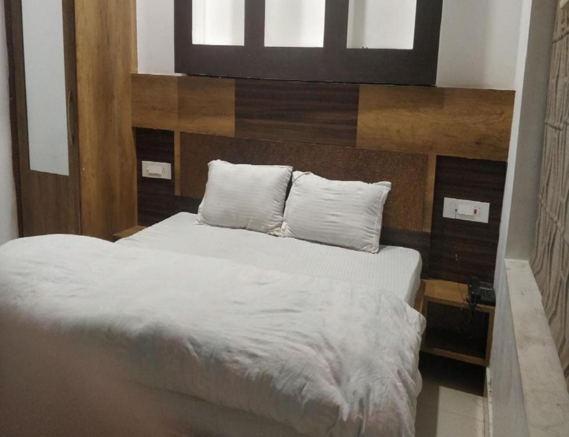 Hotel Bansal Residency, Sirsa Zewnętrze zdjęcie